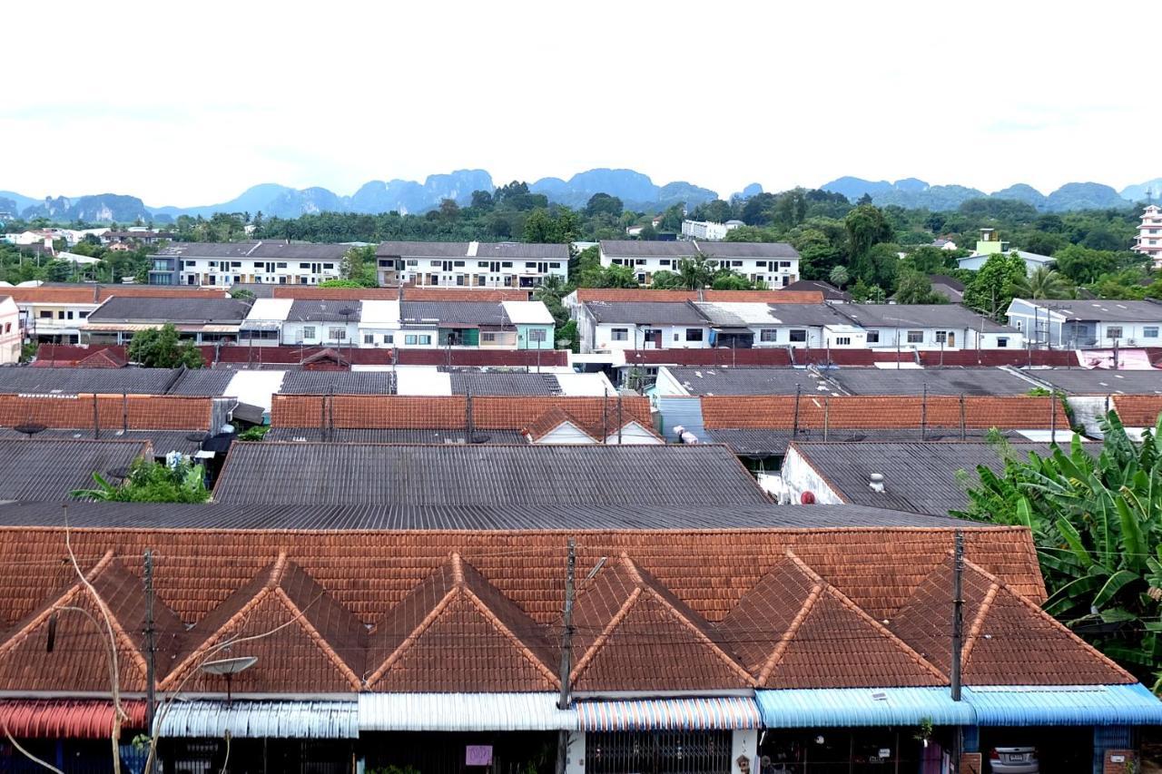 Sleep Whale Hotel Krabi town Eksteriør bilde