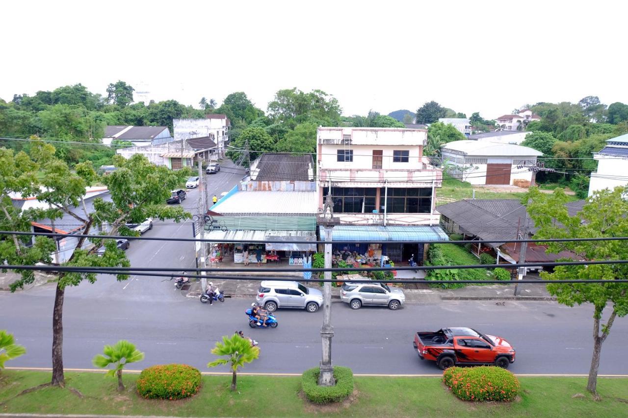 Sleep Whale Hotel Krabi town Eksteriør bilde